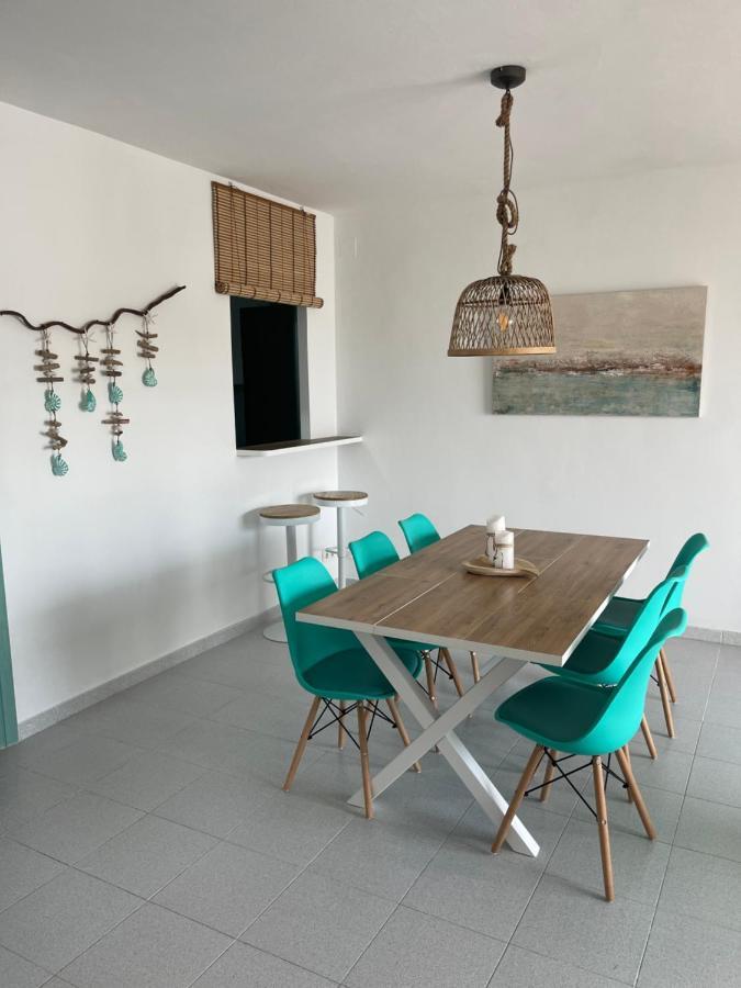 Апартаменты Aquamarine Sant Feliu En La Playa Con Patio Сан-Фелиу-де-Гишольс Экстерьер фото