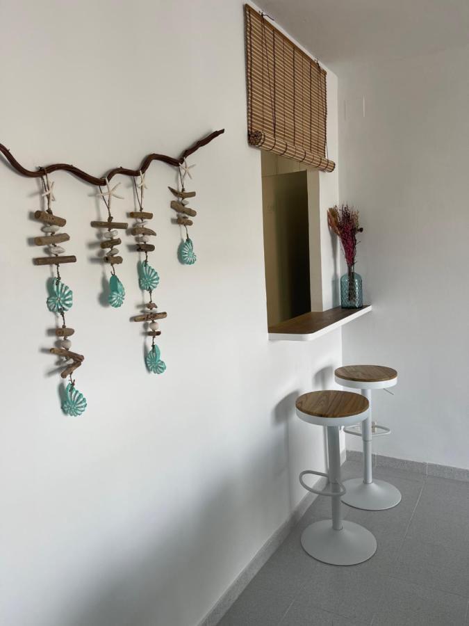Апартаменты Aquamarine Sant Feliu En La Playa Con Patio Сан-Фелиу-де-Гишольс Экстерьер фото